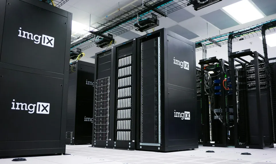 Serverracks, Symbolbild für den PHP-Unterbau einer Website